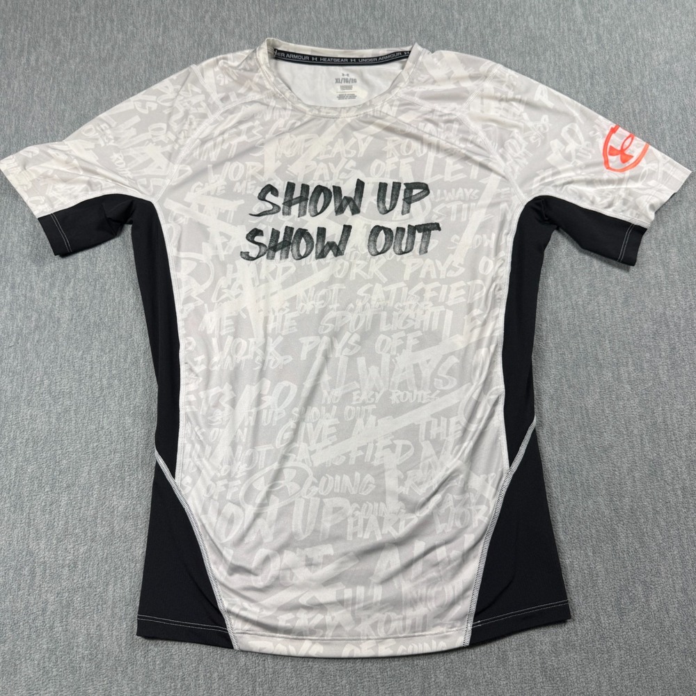 Under Armour Shirt Mens XL‎ White HeatGear Compression Short Sleeve Graphic Gym